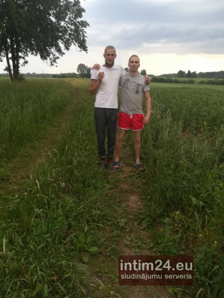 Секс в Таллинне: свингеры, весёлые парни и петтинг в кальянной