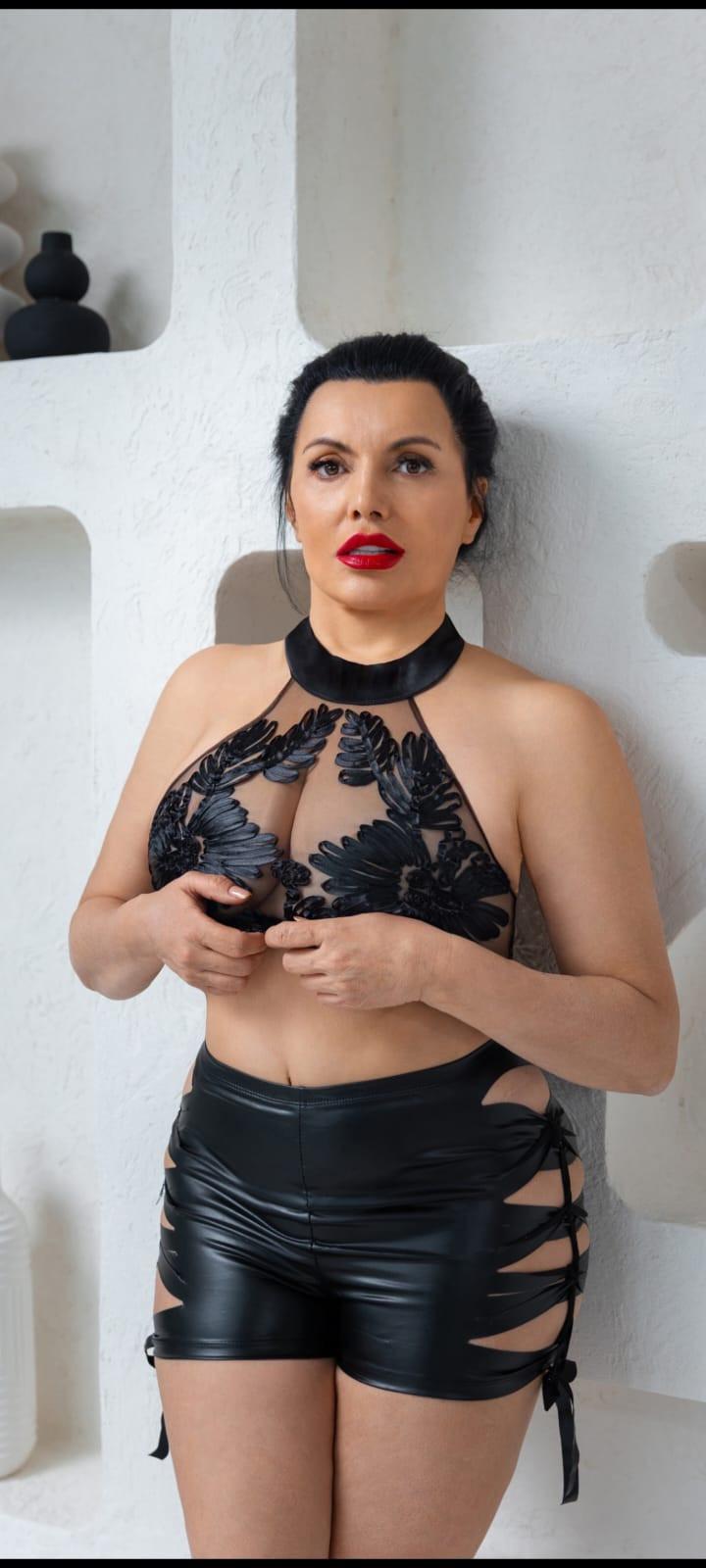 Волшебница